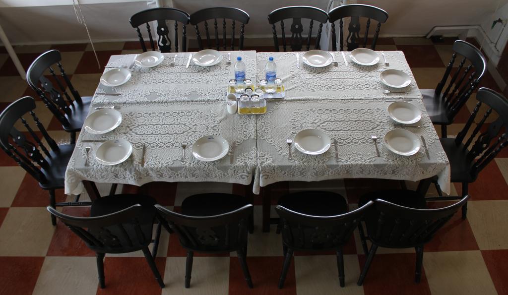 Hotel White Rose Kochi Buitenkant foto